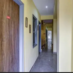 O Yeti Near Appu Ghar Gurgaon